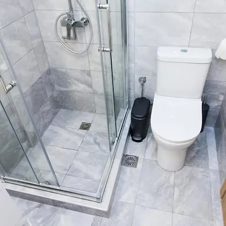 Beautiful New In Petralona Apartment Athens